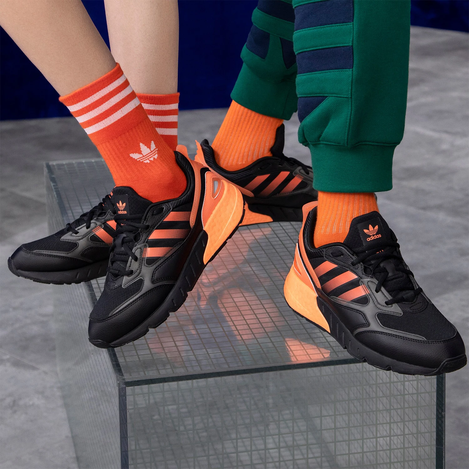 

Adidas genuine Originals ZX 1K BOOST 2.0 Unisex Casual Sneakers GW6795