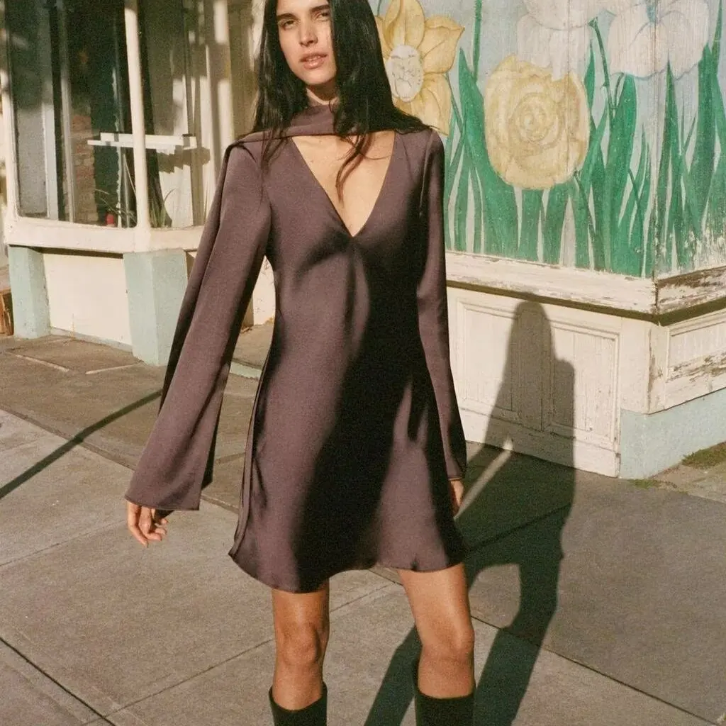 실크 새틴 느낌 스카프 V넥 여성용 가을 신상 스트레이트 컷 롱 스카프 출퇴근용