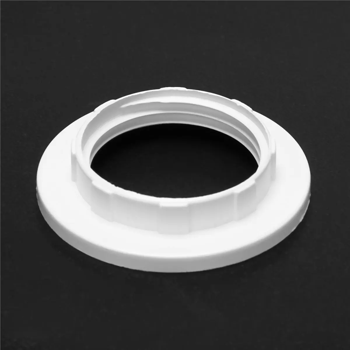 update. 6X Plastic Shell Screw Type E14 Bulb Light Lamp Holder Socket AC 250V 2A