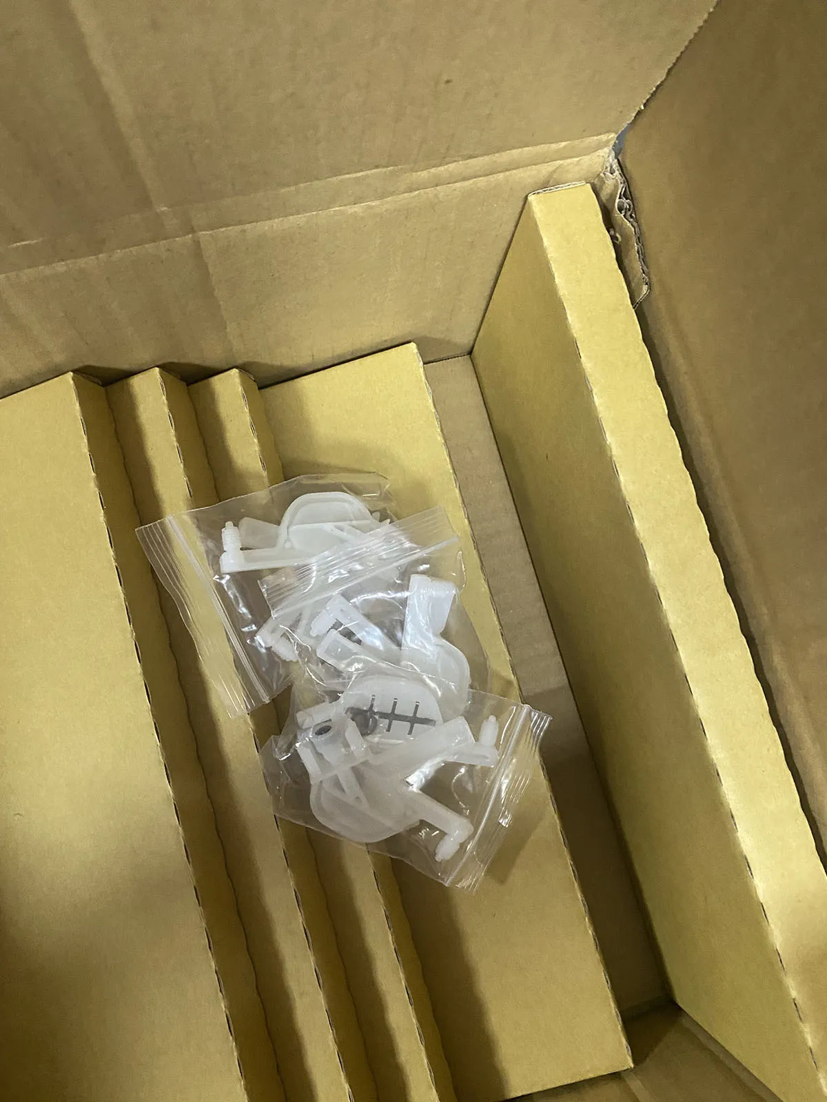 

10pcs F138040 F138050 printer Ink damper for Epson Stylus Pro 7600 9600 R2100 R2200 7 colors eco solvent print head ink dumpers