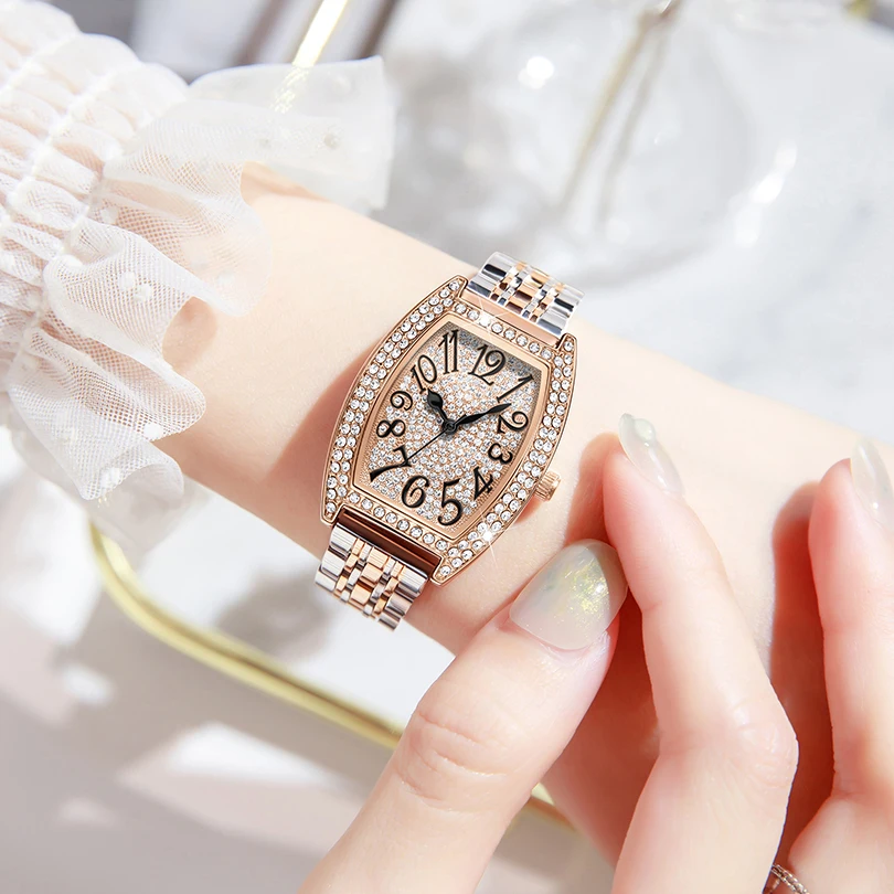 Rose Gold Full Diamond Watch Women Quartz Wristwatch Luxury Ladies Tonneau Clock Fashion Stainless Steel Rhinestone Reloj