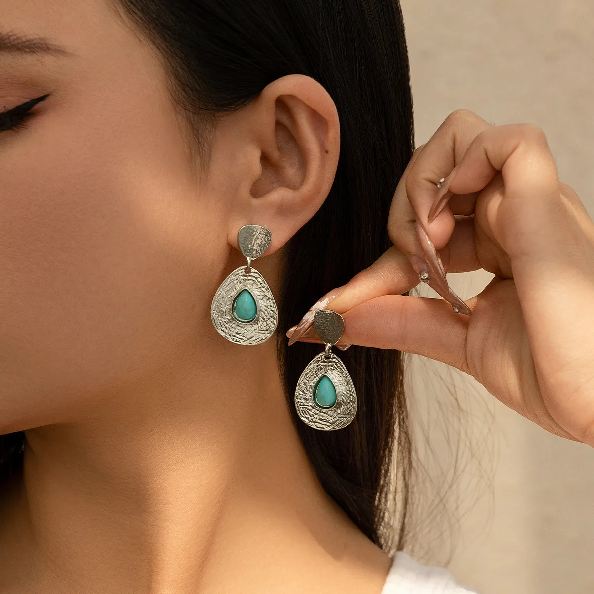 Green Stone Drop Earrings for Women Ethnic Silver Color Girls Dangle Earrings New in Piercing Elegant Jewelry Accessories