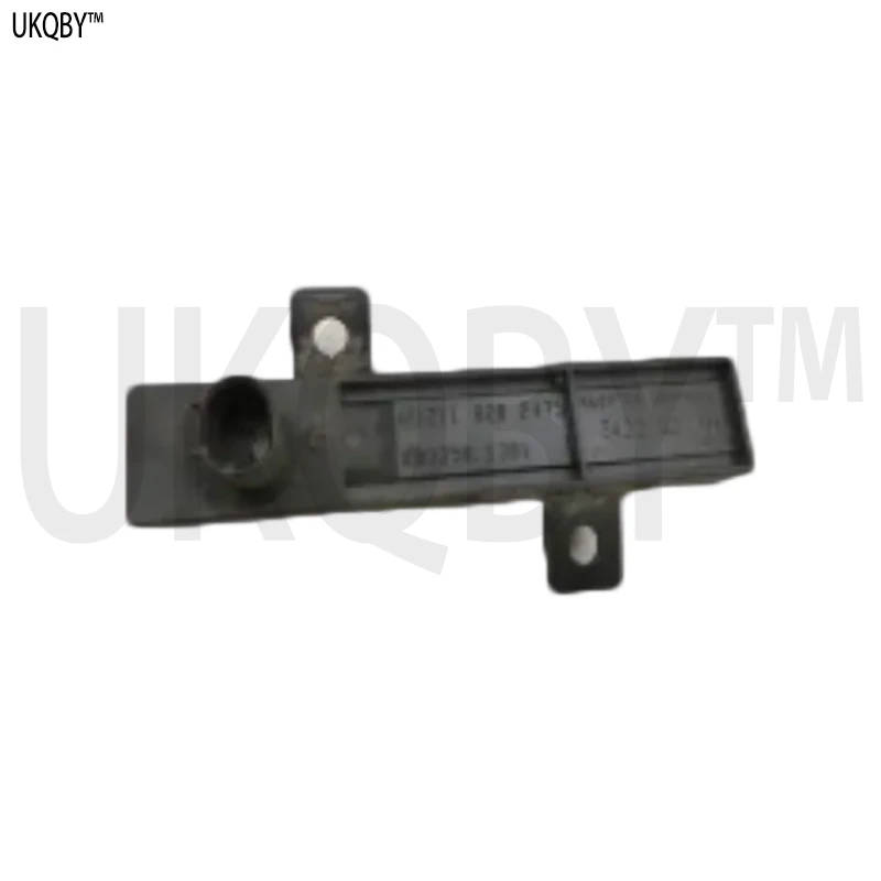 

Антенна Me rc ed es Be nz A2118202475 используется для привода внутреннего и наружного бампера (задняя)