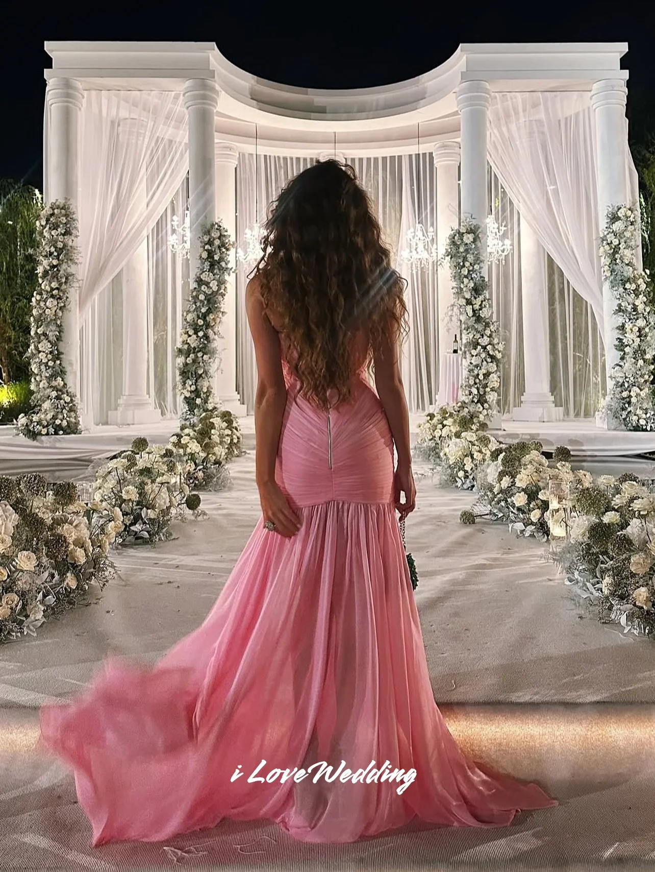 Розовые вечерние платья с v-образным вырезом 2025 года, без рукавов, с разрезом по бокам, с открытой спиной, со шлейфом, плиссированные свадебные платья по индивидуальному заказу