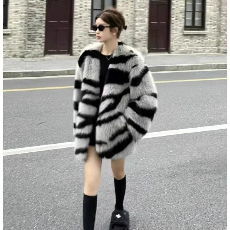 

Female New Style Fake Fur Coat Woman Natural Jacket Winter Warm High Quality Overcoat Fluffy s G148