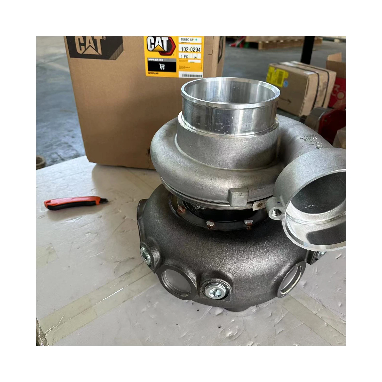 Original brand new Genuine Marine parts 3516 Turbocharger 102-0294 3152 with stock available package and fast delivery for CAT