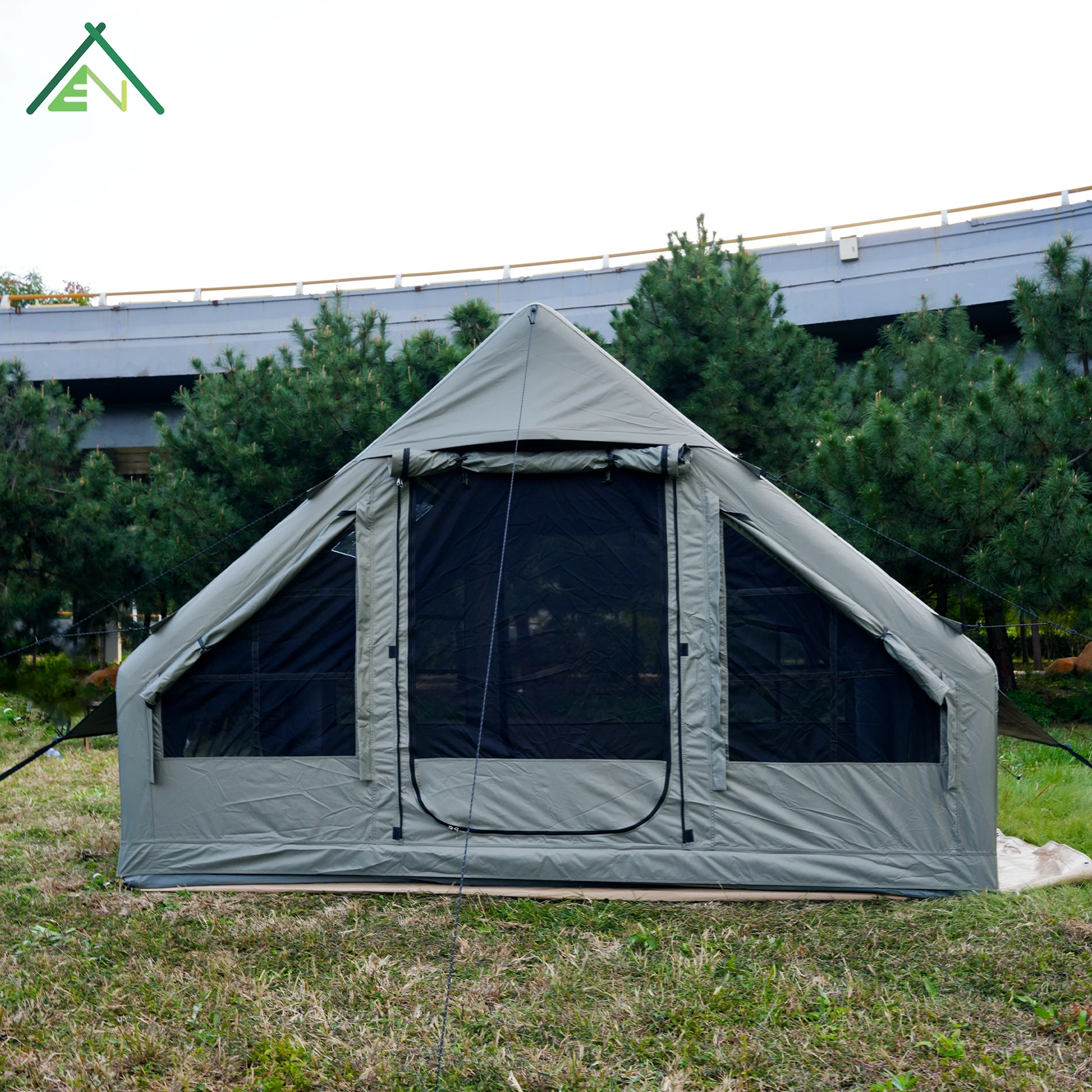 Windproof Waterproof Four-Season 600D Oxford Cloth Inflatable Air Tent 6.3sqm Camping Foldable One Bedroom Easy Setup Glamping