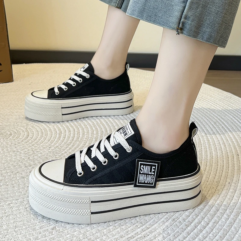 New Women Black White Platform Canvas Shoes Sneakers Lace Up Comfortable Shoes Fashion Outdoor Versatile Sport Vulcanize Shoes