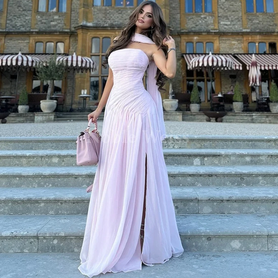 Шифоновое вечернее платье Элегантное платье трапециевидной формы без бретелек для выпускного вечера Плиссированное вечернее платье на заказ