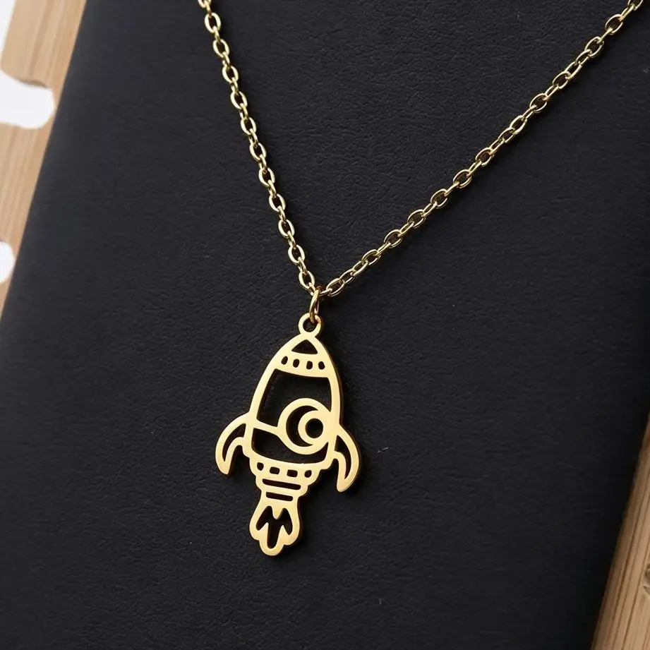Chandler Couples Hollow Rocket Necklaces Chain Space Travel Aviation Pendant Necklace Father's Day Gift