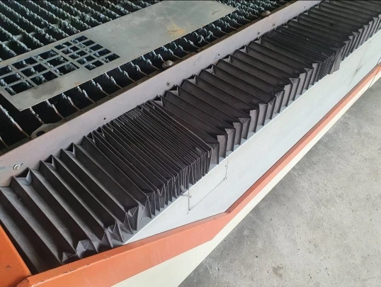 CNC fire proof flexible accordion bellows cover, 250 mm x 85 mm x 60 mm, Lmax: 2500 mm