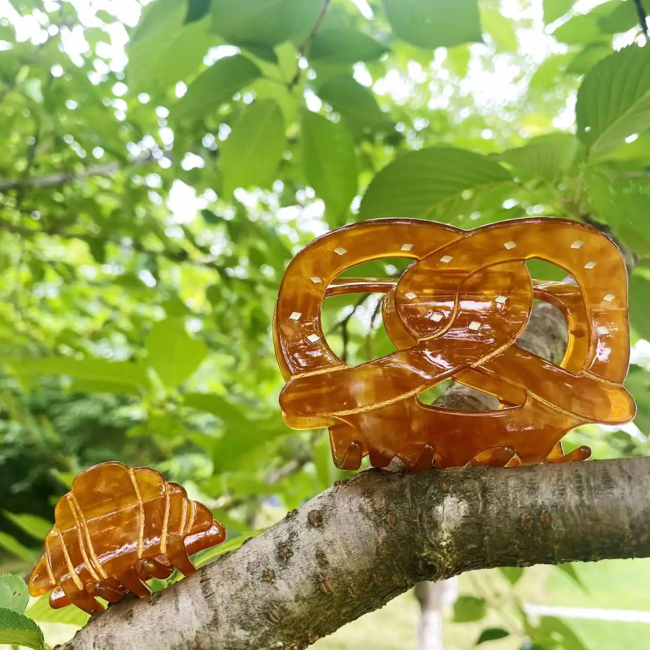 

Корейская версия простого модного зажима в форме счастливого узелка из ацетатного волокна, зажим в виде акулы