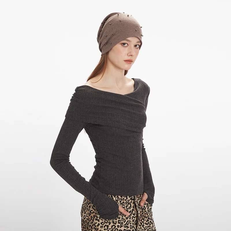 Damska koszulka z asymetrycznym kołnierzem, dopasowana, w stylu \"Spicy Girl\", jesienna, z długim rękawem, wysokiej jakości, z temperamentnym designem, bluzka z odkrytymi ramionami, do noszenia pod spód.