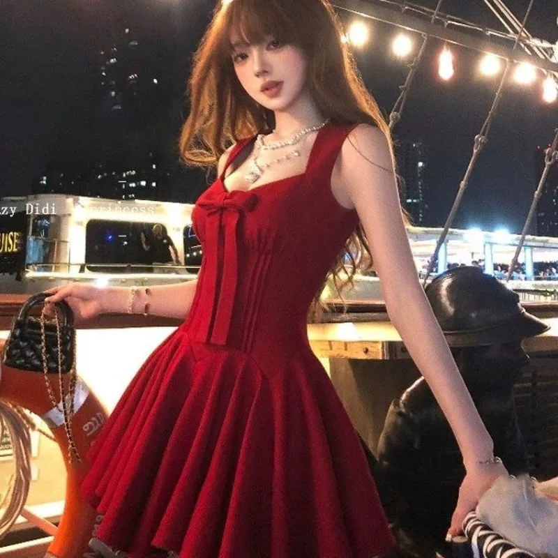 

Comfortable Fashion Rose Feeling Summer French Daughter Wind Sleeveless Princess Dress Red Bow Suspender Dress Women
