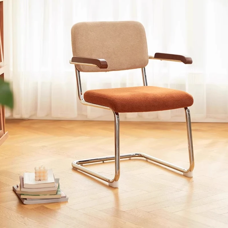 Sillón de café suave para maquillaje, Sillas de interior de diseñadores, silla de oficina sencilla de lujo ligera para ordenador con respaldo, muebles de Sillas