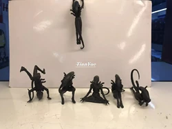 Anime Alien's daily life 6pcs/set Different postures Action Figure toy Decoration 5cm