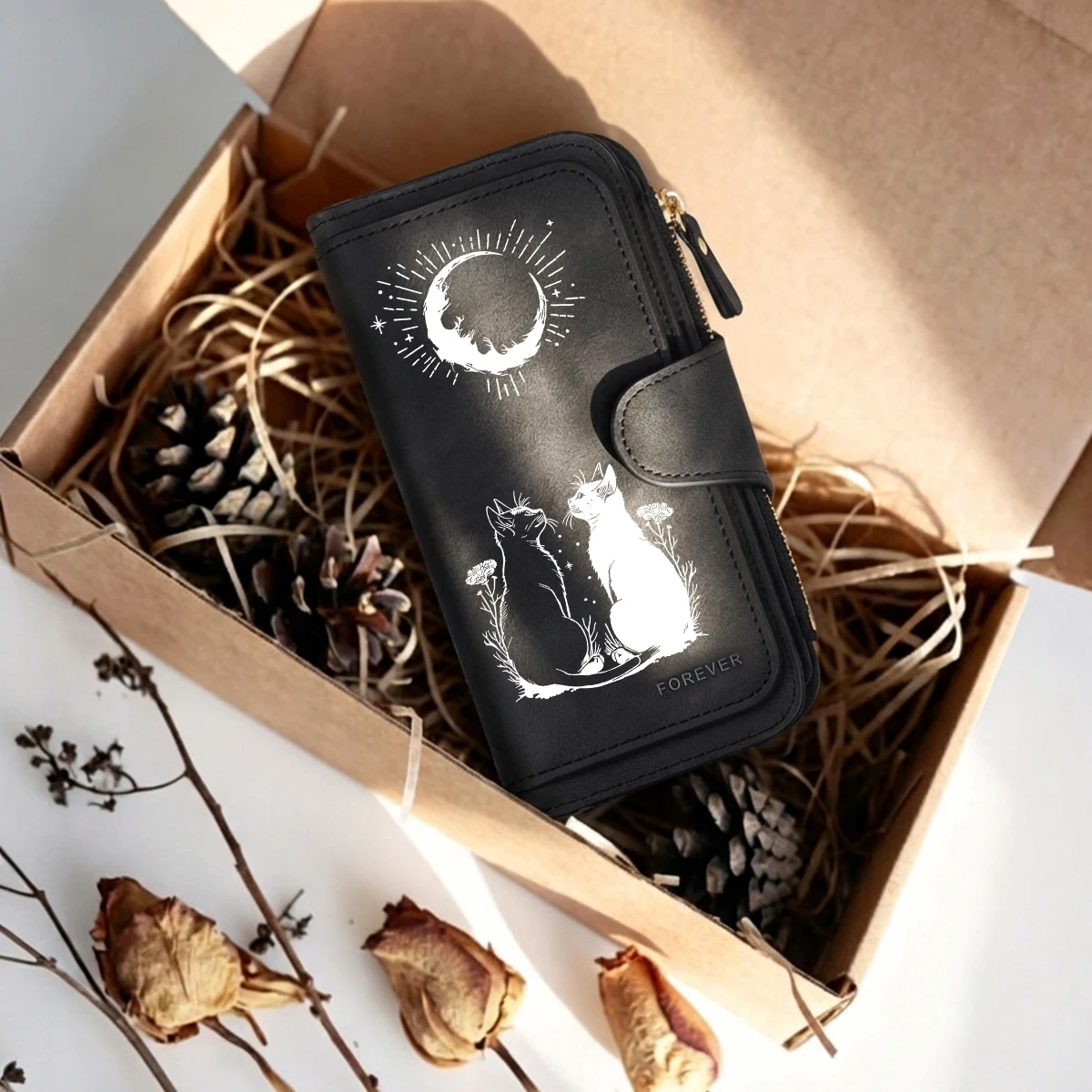 

Black And White Cat Women Wallets Long PU Leather Top 15 Card Holder Classic Female Purse Zipper Wallet For Girls Money Clip