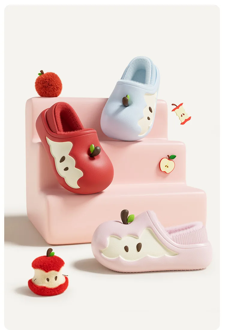 Niedliche Clogs mit Apfelmotiv für Damen, dicke Sohle, rutschfeste EVA-Gartenschuhe, hübsche Mädchen-Slipper mit Strick-Fersenriemen. – Detail 3