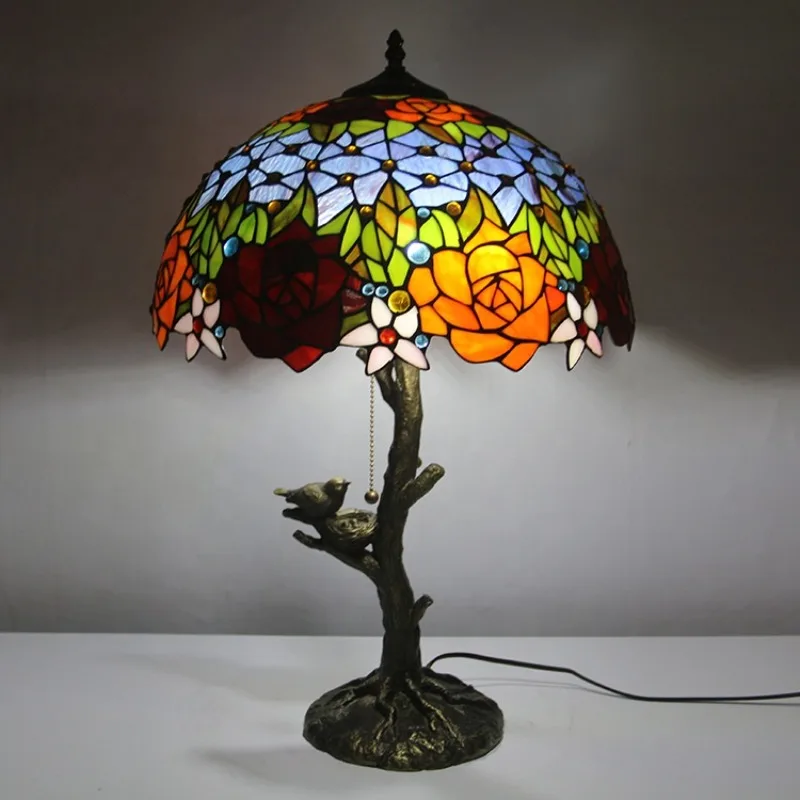 

Style Stained glass lampshade table lamp, rose pattern table lamp with antique resin base