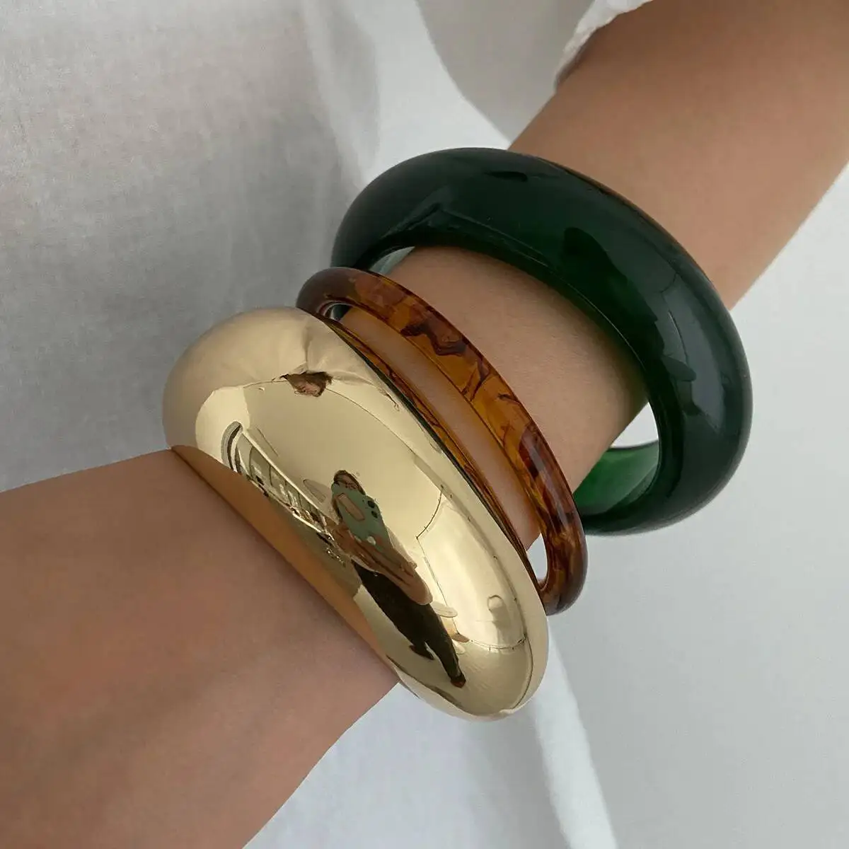 PuRui 3-Stil Retro Stapeln Frühling Metall Armreif Frauen Trend kreative klobige Harz Acryl breites Armband Charme Schmuck Zubehör