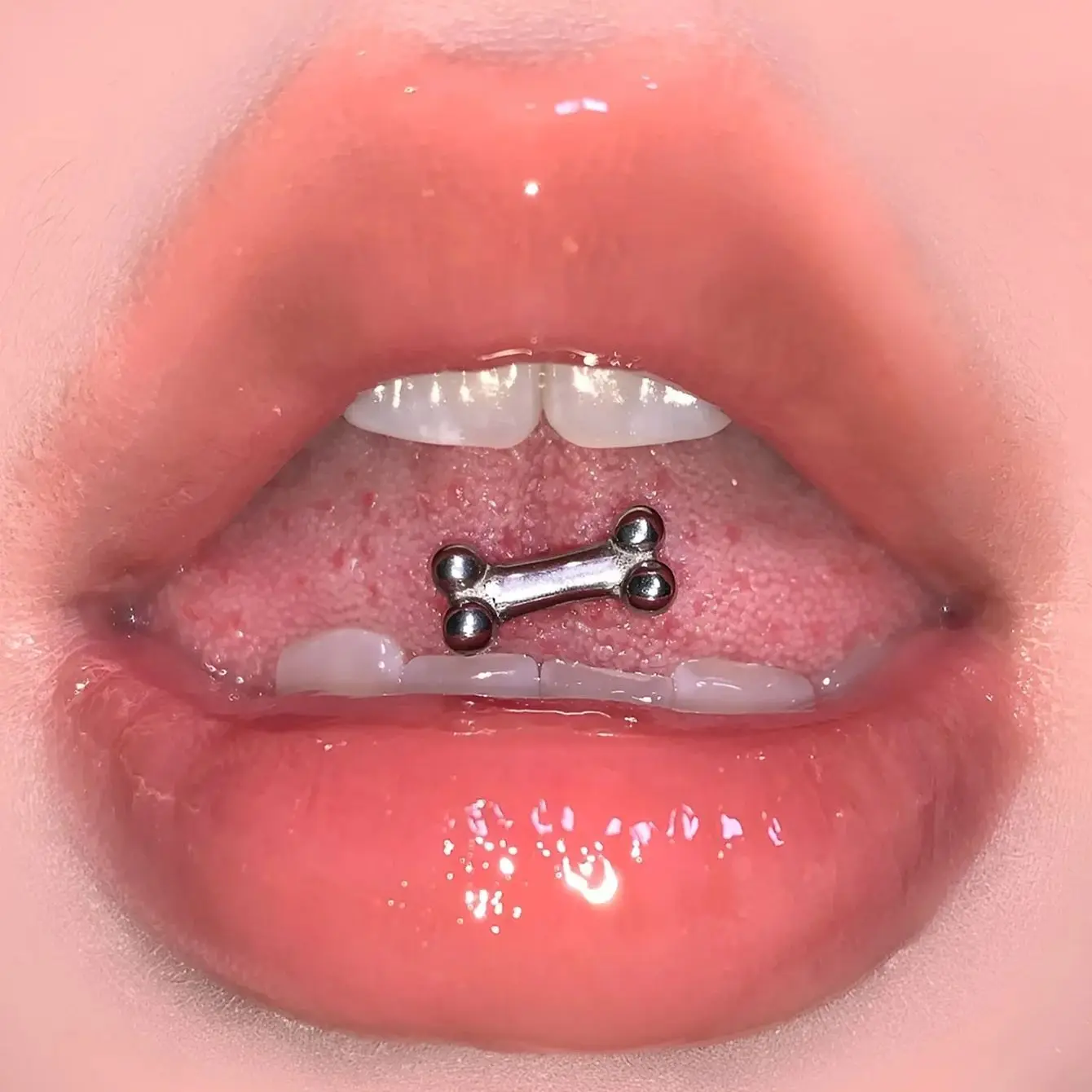 1PC Fashion 316L Stainless Steel Fish Bone Shape Round Zircon Tongue Barbell Piercings Ball Rings Piercing Body Jewelry 14G