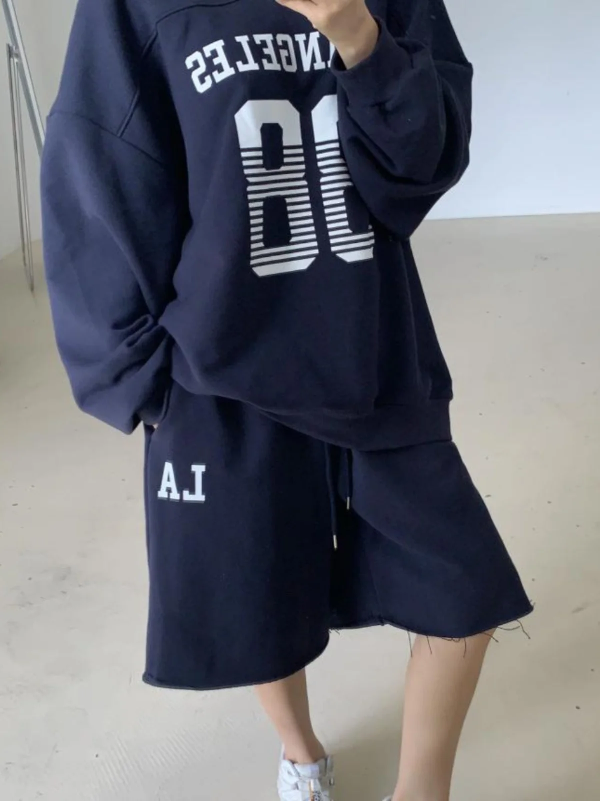 Dames losse luie sle afslankende jeugdige vijfpunts bedrukte sweatshirt en gerafelde zoom wijde pijpen orts set faionable casual...