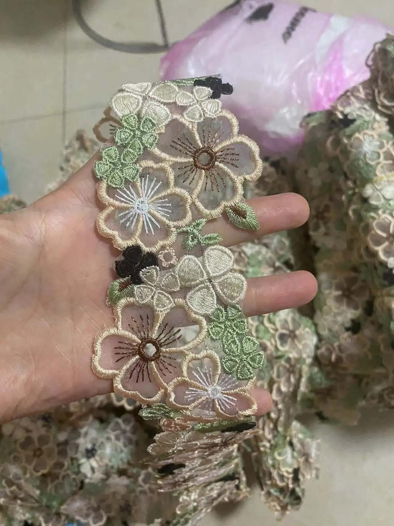 1 Yard 6.5cm wide Soft Mesh Green Small Flower Embroidered Lace Decoration Accessories Lace Trim  Lace Ribbon