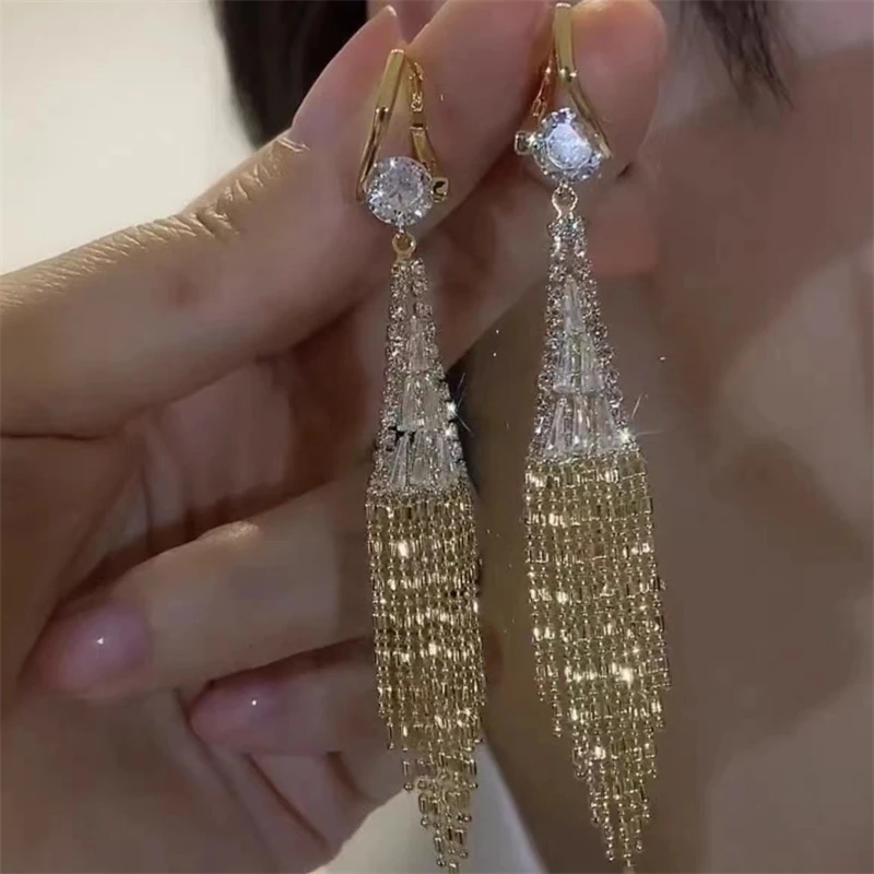 Mousserende Gouden Kleur Zirkoon Oorbellen Voor Vrouwen Crystal Lange Kwast Waterdrop Oorbellen Bruids Bruiloft Verloving Sieraden Cadeau