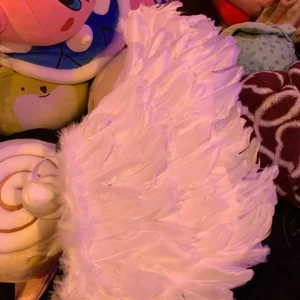 حار بيع اكسسوارات لعب الأدوار أجنحة هالوين الدعائم الأبيض والأسود الاطفال الكبار الملاك ريشة الأجنحة أفضل 6 أزياء ملاك مثيرة مبيعا - رقم 2