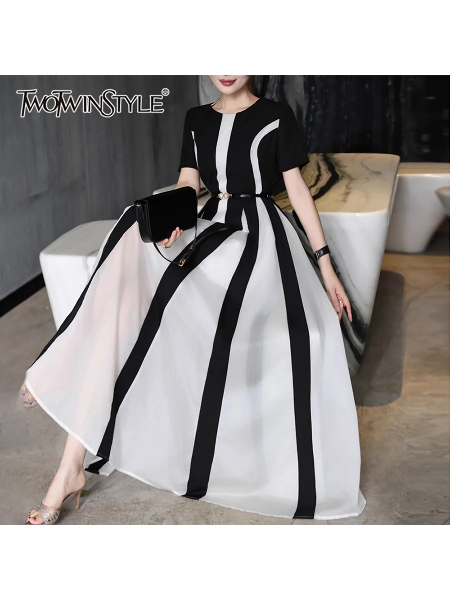 

TWOTWINSTYLE Hit Color Spliced Belts For Women O Neck Short Sleeve High Waist Temperament Long Dress Femlale Fashion Style New