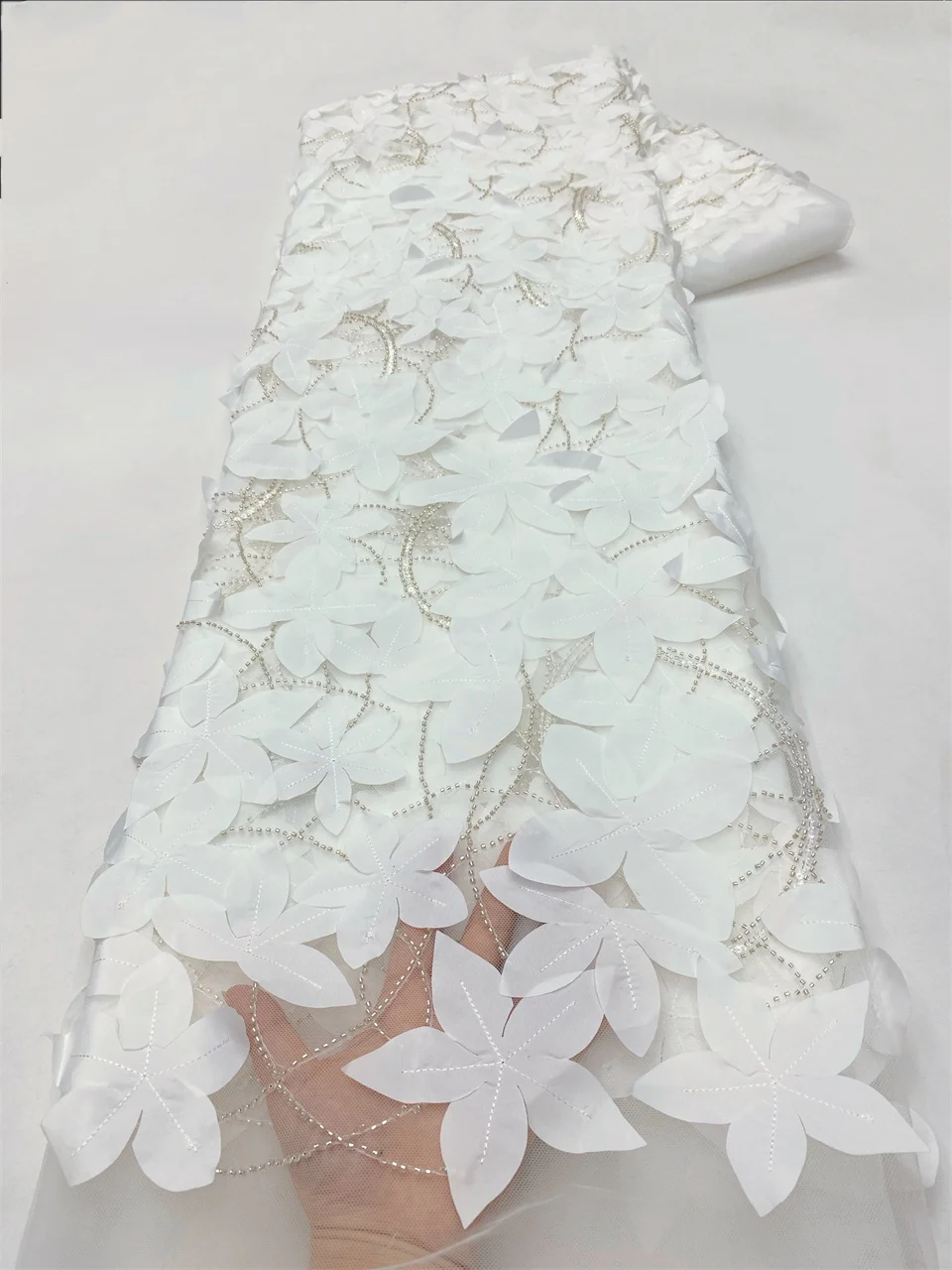 

African 3D Lace Fabric High Quality Embroidery French Sequins Lace Fabric for Nigerian Wedding Party Dresses XZ6256