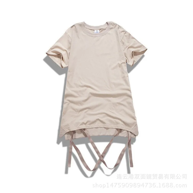 

Short Sleeved T-shirt with Detachable Straps At The Hem and An Extended Short Sleeved Base for External Wear