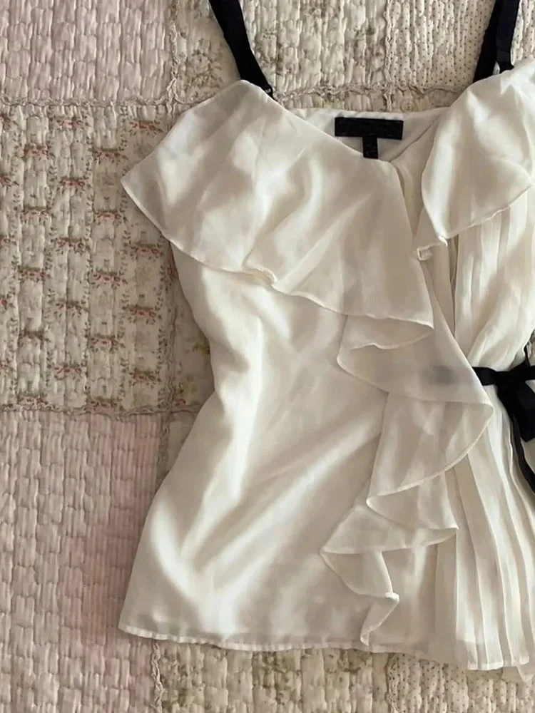 เสื้อครอปวินเทจสไตล์เซ็กซี่ Y2K ยุค 90 โชว์หลัง เสื้อพังก์หวานๆ สาวฮอต เสื้อกล้ามสไตล์ฮาราจูกุ เสื้อยืดเท่ๆ เสื้อกล้ามสไตล์อีโม