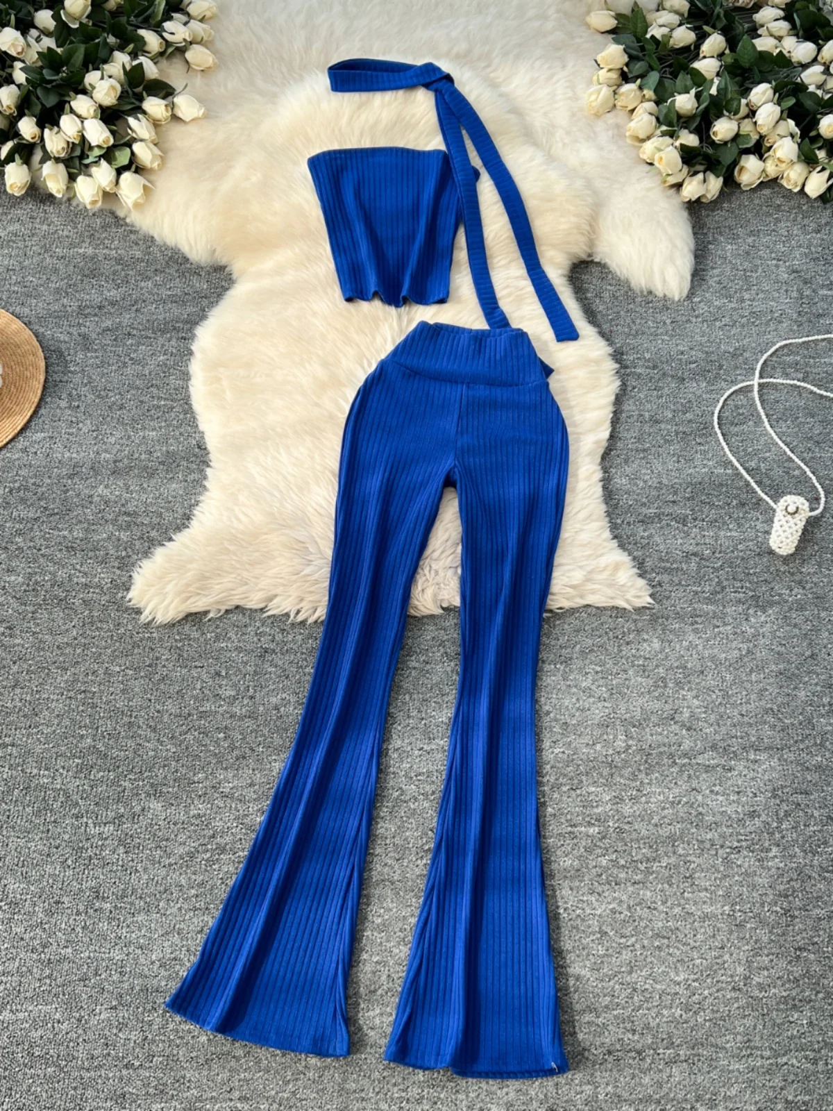 

Шикарный сексуальный укороченный топ на бретельках с высокой талией, облегающий повседневный комплект брюк-клеш, женский ансамбль Faion, повседневная одежда Pure Desire