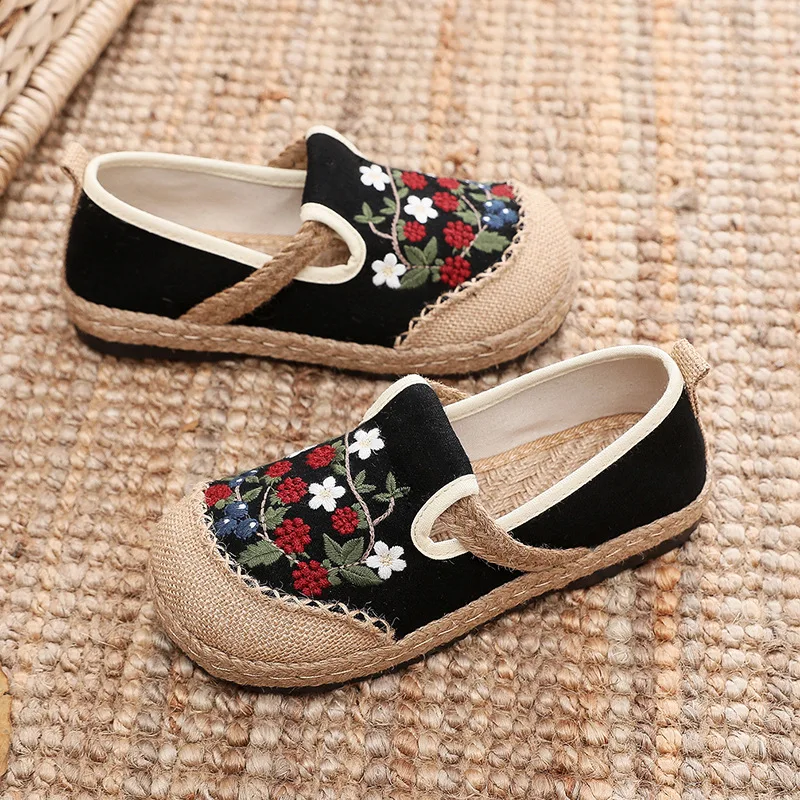 2022 Women Linen Canvas Shoes Retro Bohemian Slip-On Flat Comfortable Loafers Ladies Casual Embroidered Hemp Sole Sneakers