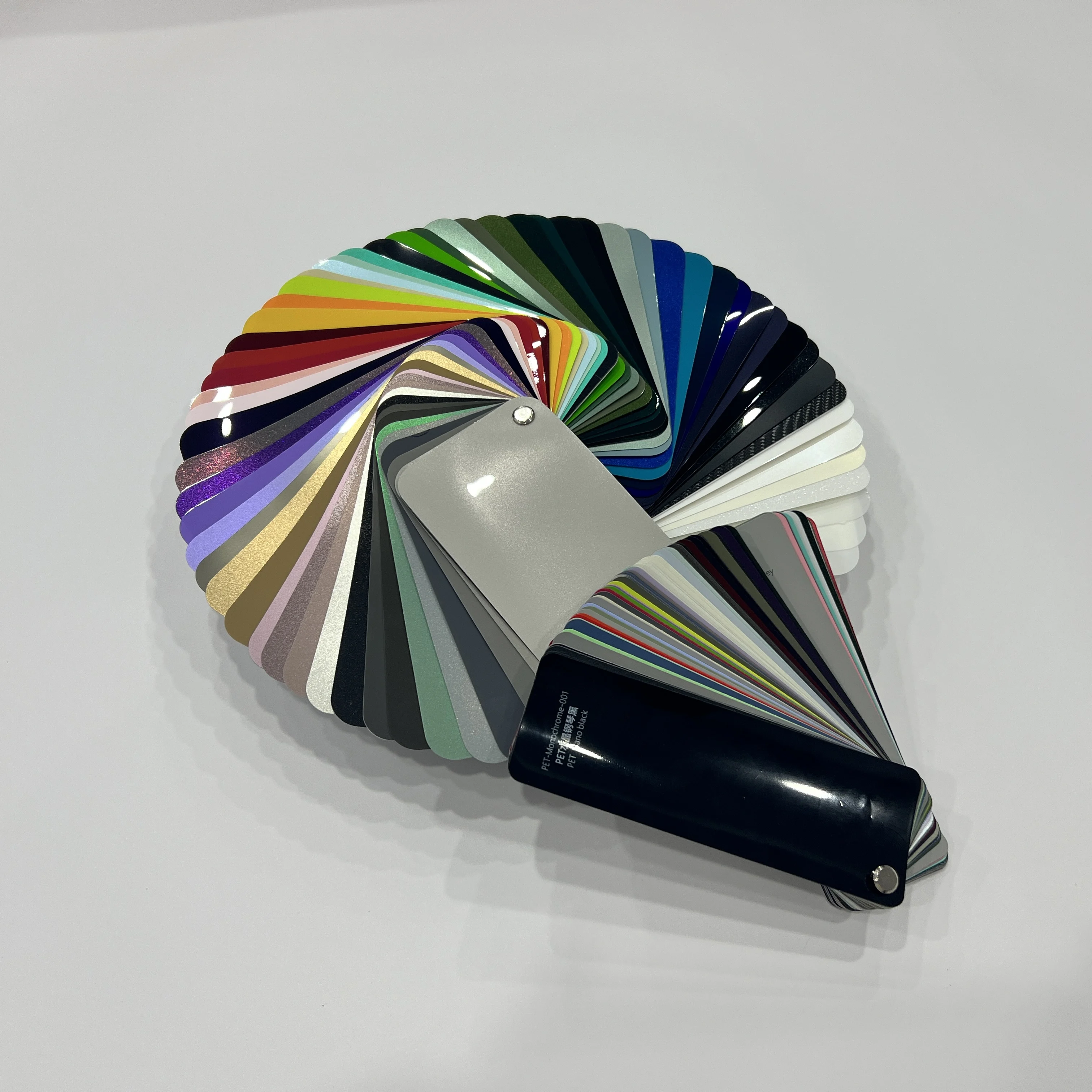 

Carlas Vehicle Color Changing Film Sticker PPF 1.52*18m/roll Electro-Optic Car Vinyl Wrap Anti-Scratch for Body Made PVC TPU