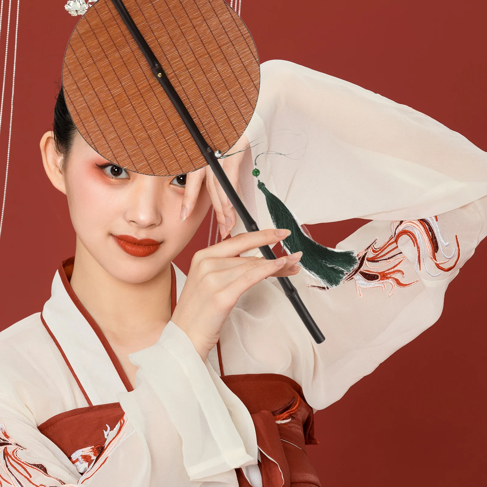 원형 대나무 접이식 부채 휴대용 여름 시원한 액세서리 댄스 공연 사진 소품 심플하고 우아한 원형 부채