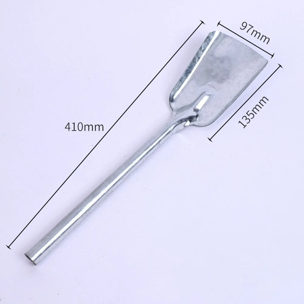 Iron Charcoal Shovel with Extended Handle Design Perfectly Suited for Easy Management of Ashes in Fireplaces or Grills