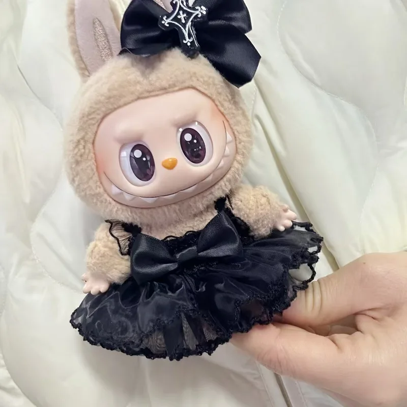 귀여운 미니 봉제 인형 의류 액세서리 Labubu 아이돌 인형 어두운 악마 슬링 드레스 크리스마스 앉아 파티 의류 컬렉션 선물