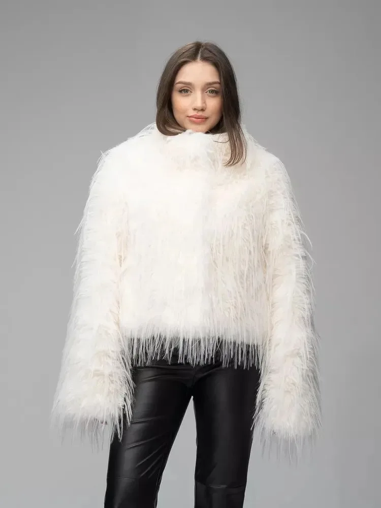 Schwarzer, flauschiger Kunstpelzmantel für Damen, 2025, warme, dicke Quaste, lässige kurze Jacke, Herbst-Winter-Pelz-Federjacke, Oberbekleidung