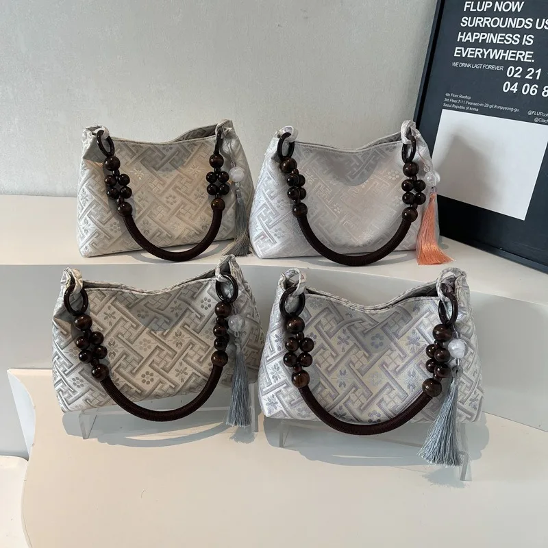 

New Chinese Plaid Handbag Women's New Fringed Pendant Fashion Underarm Bag Dinner Party Shoulder Bag