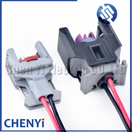 Imagen 2 del producto Enchufe del mazo de cables del inyector de combustible del conector impermeable automático de 2 pines 13816706   240PC024S8014 para Ssangyong buick Chevrolet