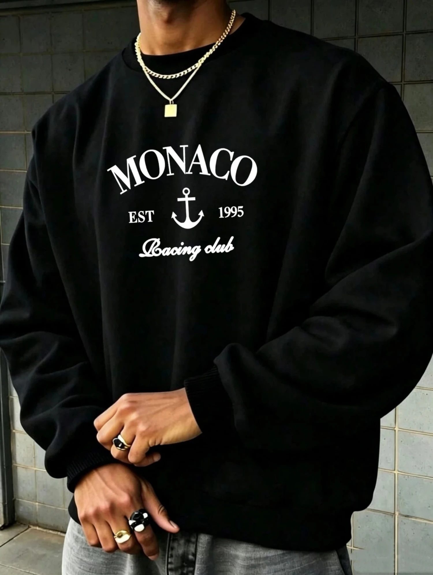 Męska bluza z okrągłym dekolte – Street Fashion Monaco recenzja i cena