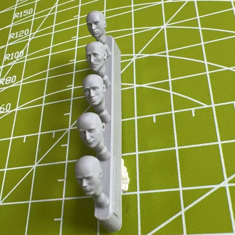 

1:35 комплект модели из литой смолы, модель солдата, замена головы, модификация, неокрашенная