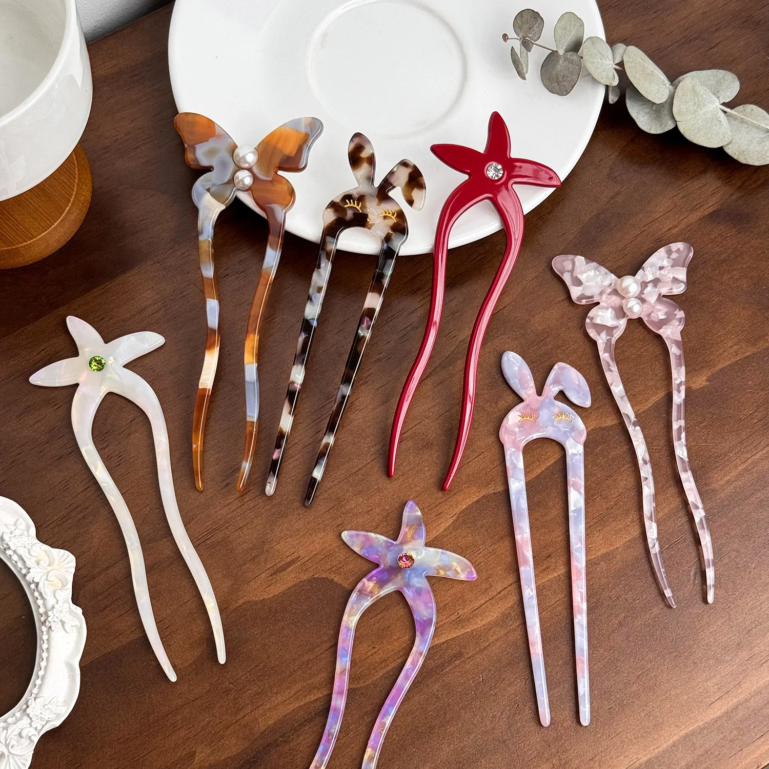 

Korean Style Butterfly Rabbit Star U-shaped Acetate Hairpin inlaid with pearl