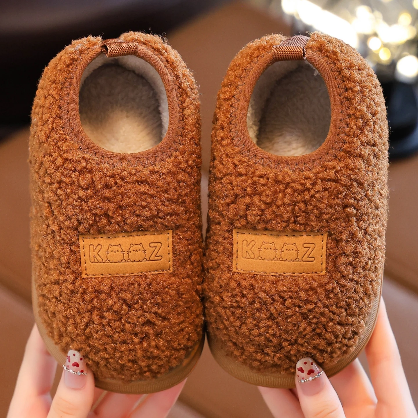 Kids Boys & Girls House Shoes, Student Winter Simple Casual Comfortable Furry Indoor Home Slippers