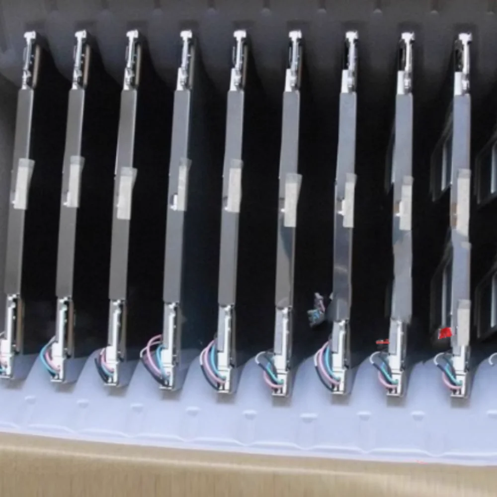 LM 320191   Tampilan Layar LCD