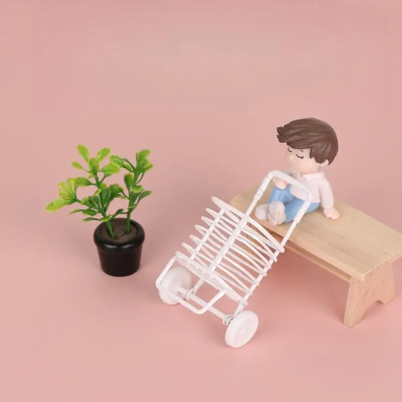 

1Pcs Dollhouse Accessories Ins Cute Simulation Hand Pulled Cart Shopping Cart Toy Creative Kawaii Desktop Decoration Gift