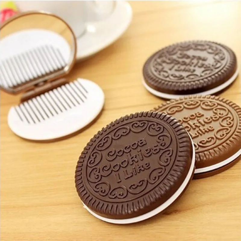 CX02 Recién llegados herramienta de maquillaje para mujer espejo de bolsillo espejo de maquillaje Mini marrón oscuro lindo Chocolate en forma de galleta con peine