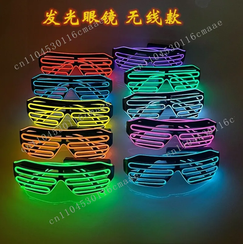 

LED luminous glasses are suitable for bouncing glasses, blinds, wireless models, concert atmosphere in Halloween Christmas Bar